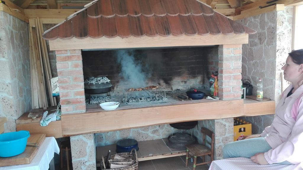 Guest House Adrijana Selište Drežničko Kültér fotó